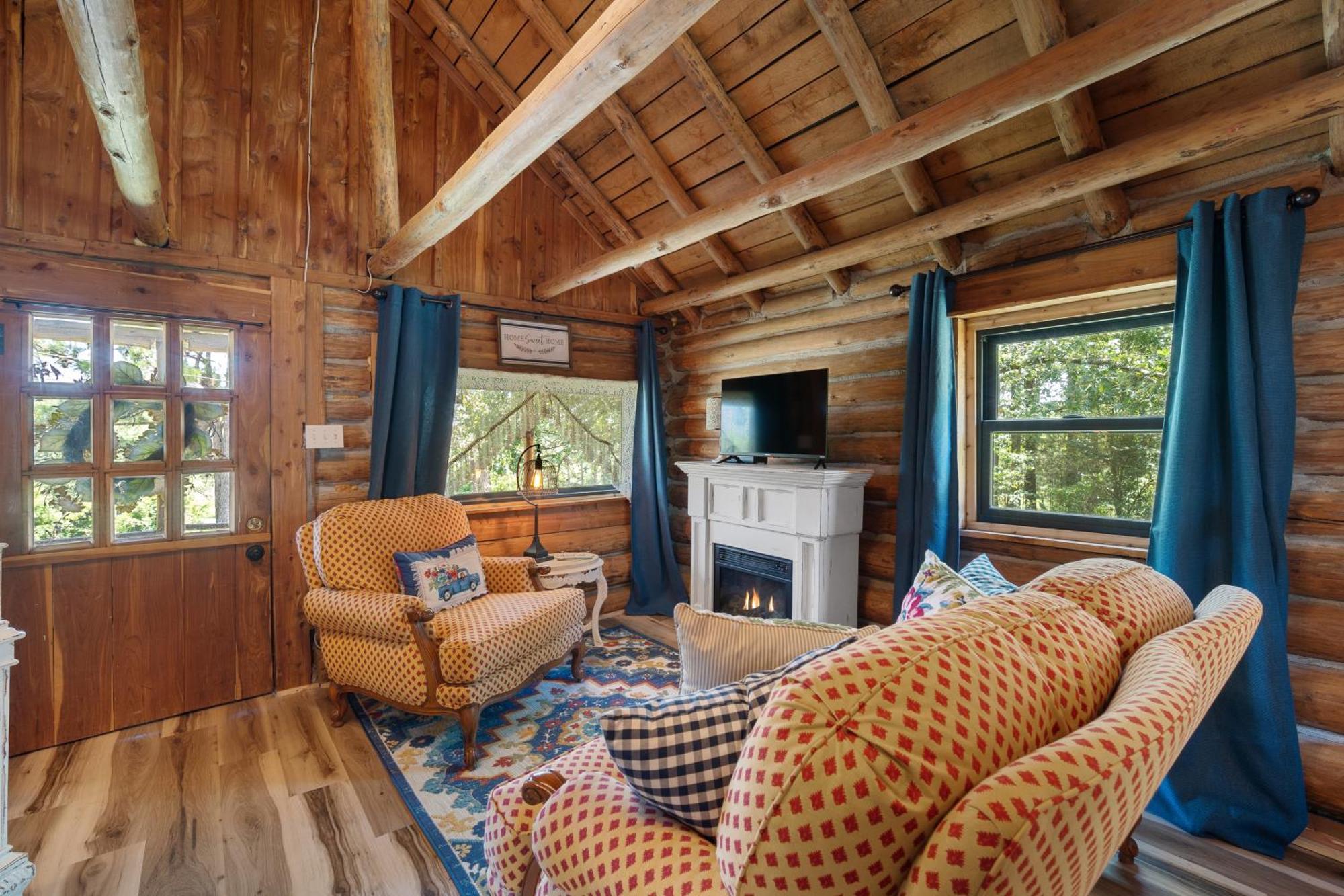 Spring Hill Farm - The Happy Hound Villa Alma Luaran gambar