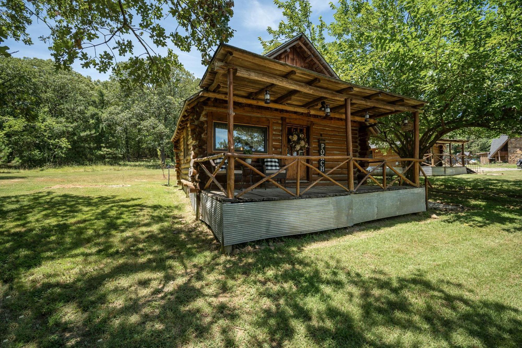 Spring Hill Farm - The Happy Hound Villa Alma Luaran gambar
